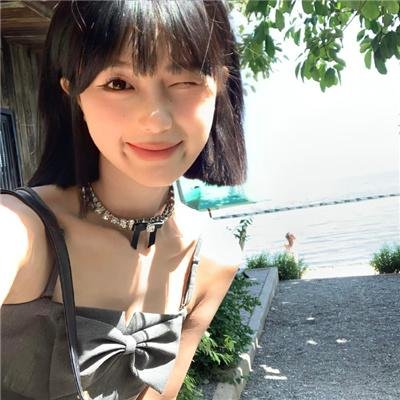 他叫简单,他是我兄弟